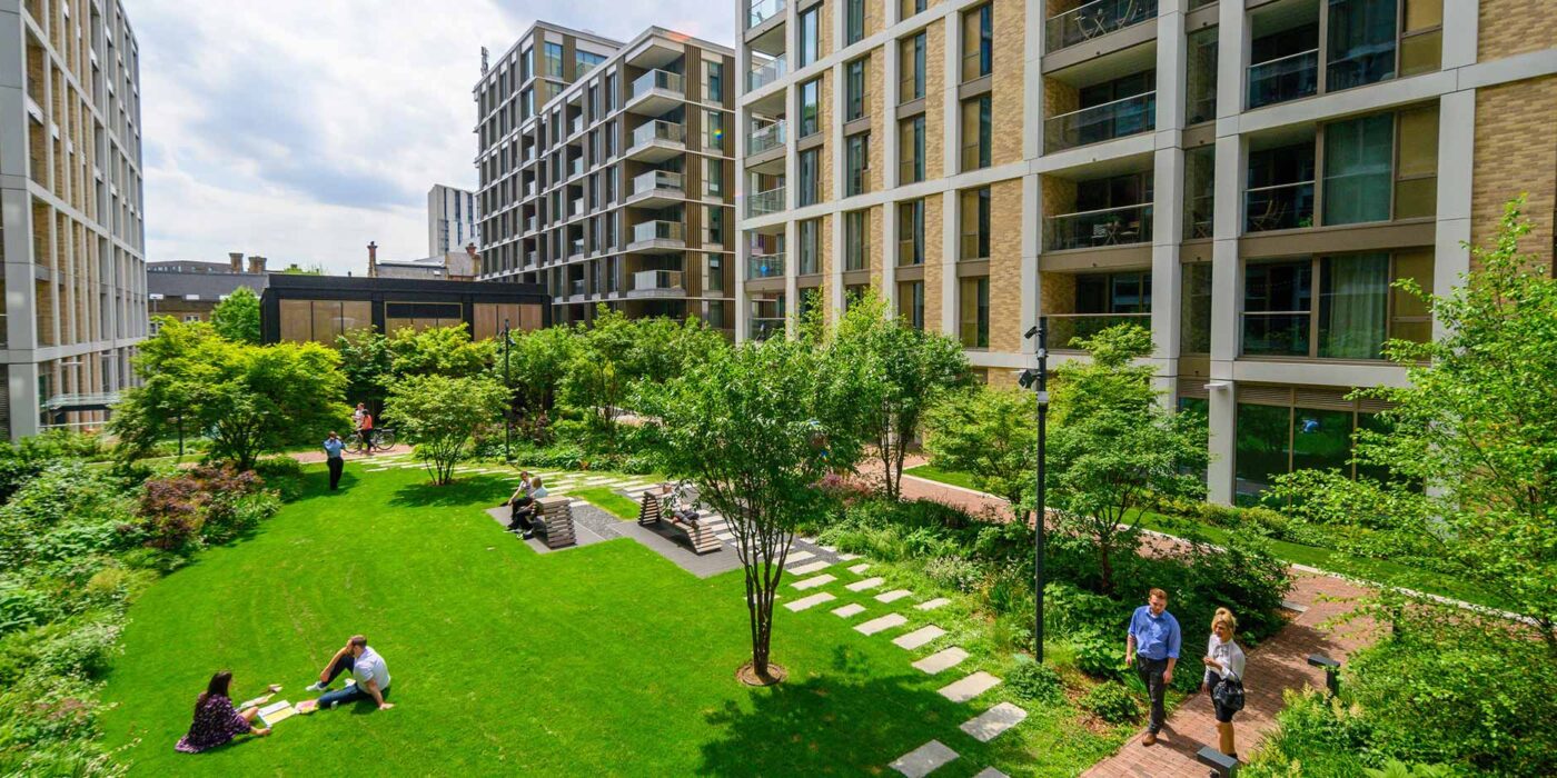 Prince of Wales Drive Exterior